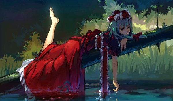 Обои на рабочий стол: touhou, аниме, бревно, вода, лежит