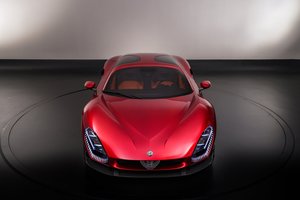 Обои на рабочий стол: 2023, 33 Stradale, alfa romeo, Alfa Romeo 33 Stradale