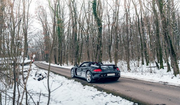 Обои на рабочий стол: porsche, Porsche Carrera GT, rear view