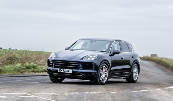 Обои на рабочий стол: Cayenne, porsche, Porsche Cayenne S