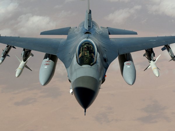 f-16, falcon, fighting, бомбы, ввс, истребитель, многоцелевой, обои, пилот, ракеты, самолёт, сражающийся сокол, сша