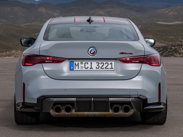 BMW M4, Coupe, CSL, вид сзади