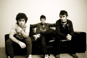 Обои на рабочий стол: jonas brothers, джонас бразерс