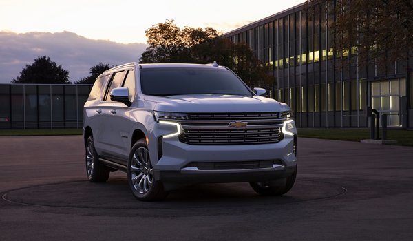 Обои на рабочий стол: 2020, chevrolet, Suburban, SUV, спереди