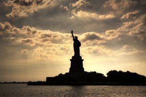 Обои на рабочий стол: new york, statue of liberty, нью-йорк, статуя свободы