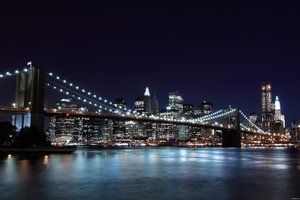 Обои на рабочий стол: brooklyn bridge, new york, бруклинский мост, город, ночь, нью-йорк, огни