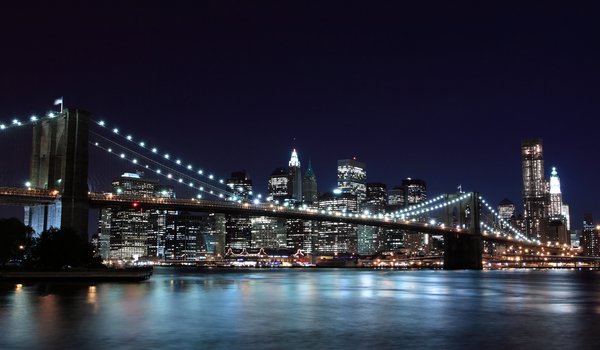 Обои на рабочий стол: brooklyn bridge, new york, бруклинский мост, город, ночь, нью-йорк, огни
