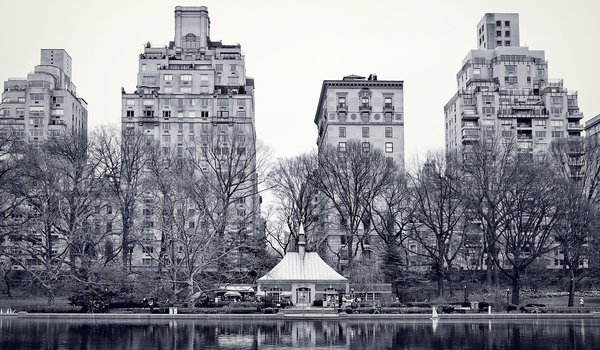 Обои на рабочий стол: central park, new york, wallpapers, город, деревья, здания, нью-йорк, обои, озеро, центральный парк