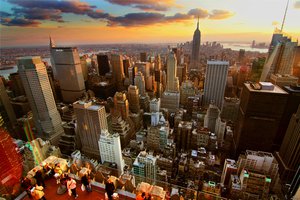 Обои на рабочий стол: new york, дома, закат, крыши, небоскребы, нью-йорк