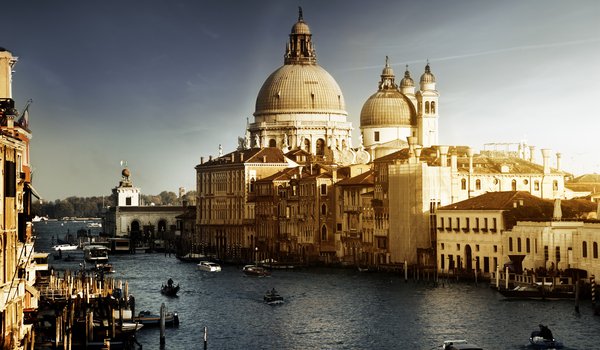 Обои на рабочий стол: italy, venice, архитектура, венеция, гондолы, здания, италия, канал, лодки
