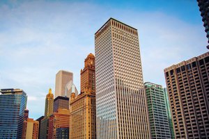 Обои на рабочий стол: chicago, Illinois, usa, америка, высотки, здания, Иллинойс, небо, небоскребы, сша, чикаго