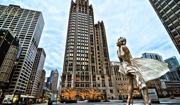 Обои на рабочий стол: chicago, Marilyn Monroe, Иллинойс, мерлин монро, небоскребы, чикаго
