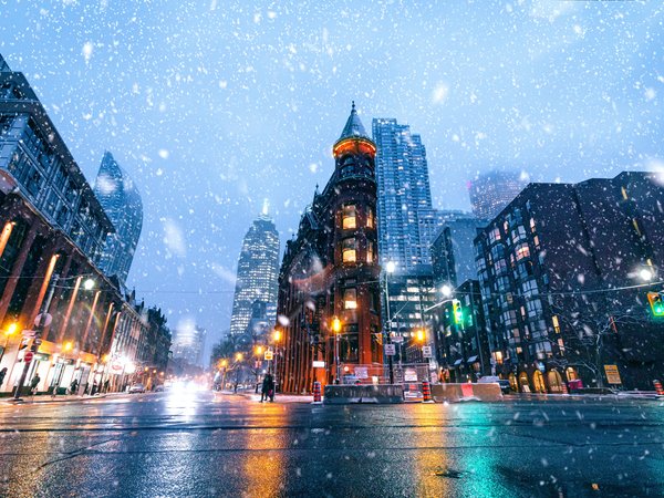 Andre Furtado, buildings, city street, lights, people, shop windows, snowfall, usa, витрины магазинов, городская улица, здания, люди, нью-йорк, снегопад, сша, фонари