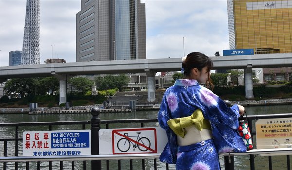 Обои на рабочий стол: bridge, city, good lack, information, ladies, tokyo