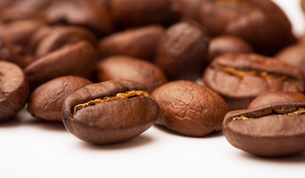 Обои на рабочий стол: beans, coffee, зёрна, кофе, макро