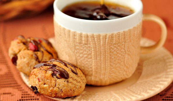 Обои на рабочий стол: chocolate, coffee, cookie, cup, dessert, десерт, еда, кофе, печенье, чашка, шоколад