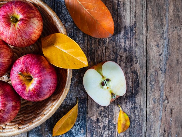 apples, autumn, fruits, leaves, wood, листья, осенние, осень, яблоки