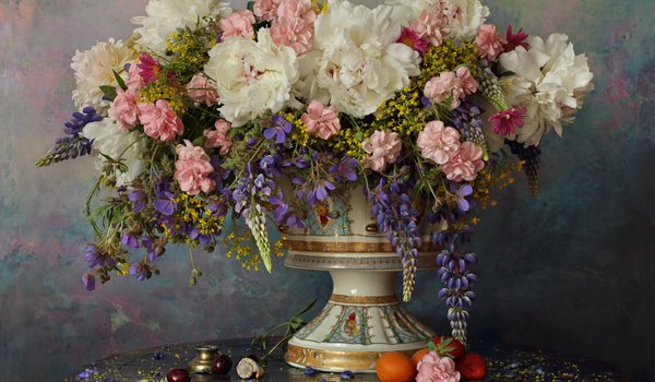 Обои на рабочий стол: Андрей Морозов, букет, ваза, люпины, натюрморт, пионы, стиль, цветы