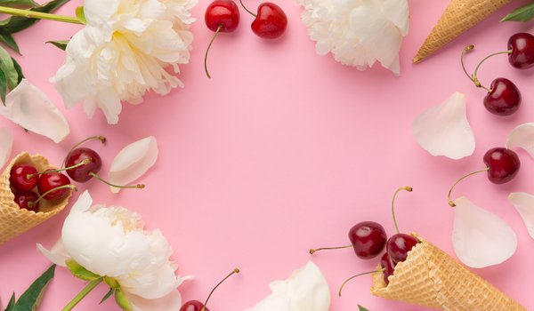 Обои на рабочий стол: beautiful, berries, cherry, flowers, peonies, petals, tender, white, белые, лепестки, пионы, рожок, цветы, черешня