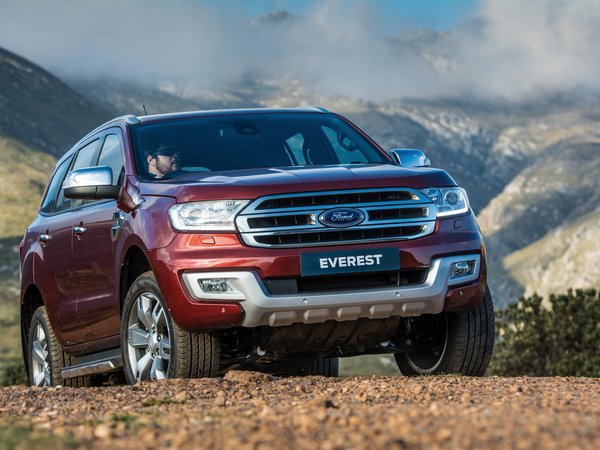 2015, 4WD, Everest, ford, Limited, на фоне гор