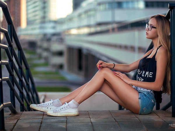 Alex Marti, bare shoulders, black tops, blonde, bokeh, depth of field, face, fence, girl, jean shorts, legs, lips, long hair, looking away, model, mouth, open mouth, photo, photographer, portrait, railing, short shorts, shorts, sitting, sneakers, socks, straight hair, tank top, Viktoria Petrovich
