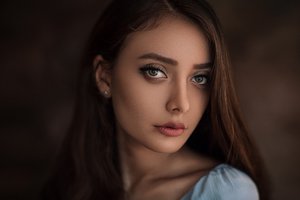 Обои на рабочий стол: Ali Falak, боке, красотка, портрет, фотосессия, шатенка