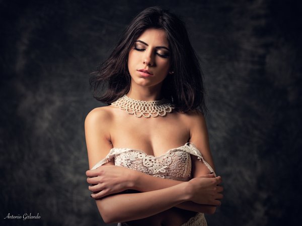 Antonio Girlando, background, bare shoulders, breast, brunette, chest, cleavage, closed eyes, face, girl, lace, model, mouth, photo, photographer, portrait, Sabrina Spina, strap, top
