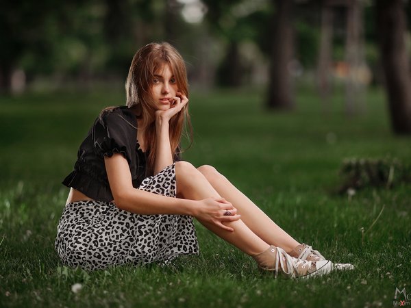 black blouse, blouse, brunette, Converse, girl, grass, Maxim Matveev, model, nature, sitting, skirt, sneakers, trees, women outdoors, девочка