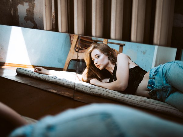 bare shoulders, belly, black top, brown hair, brunette, dark eyes, girl, hips, jeans, lips, long hair, lying on side, mirror, model, mouth, navel, nose ring, open jeans, photo, portrait, reflection, top, tummy