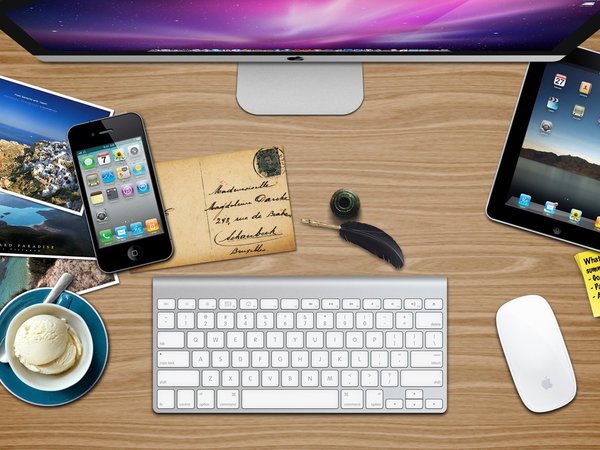 apple summer desk, ipad, iphone, mac