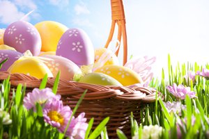 Обои на рабочий стол: Easter, небо, пасха, праздники, яйца