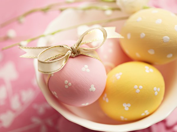 Easter, бант, желтые, лента, пасха, пасхальные, праздник, розовые, тарелка, яйца