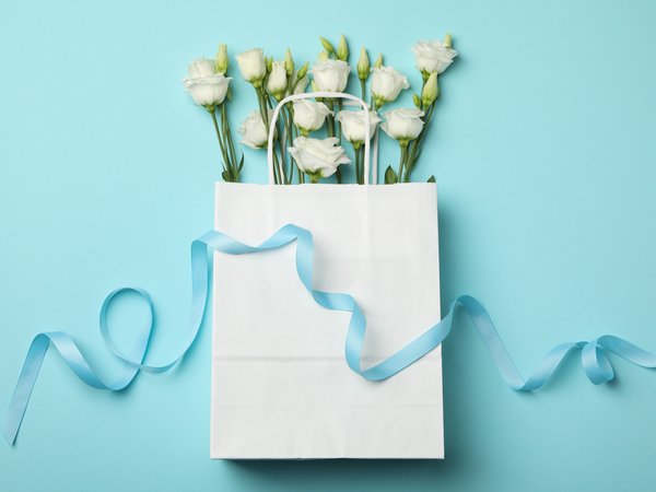8 march, 8 марта, bag, celebration, eustoma, flowers, gift box, happy, ribbon, spring, white, with love, women, женский день, пакет, цветы