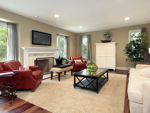 белый, бутыль, диван, дизайн, зеленый, интерьер, камин, ковер, кожа, комната, красный, кресла, стиль