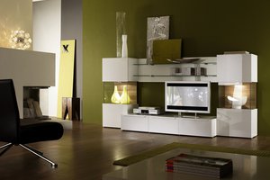 Обои на рабочий стол: living room with green decor, дизайн, дом, жилая комната, интерьер, стиль