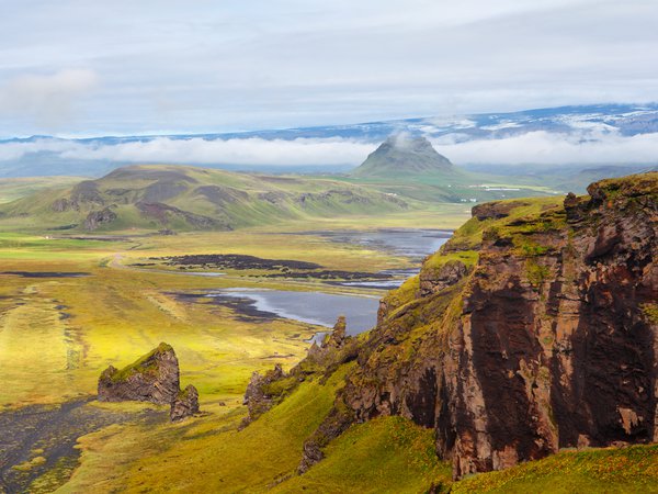 горы, исландия, небо, облака, скалы, склоны, трава, цветы