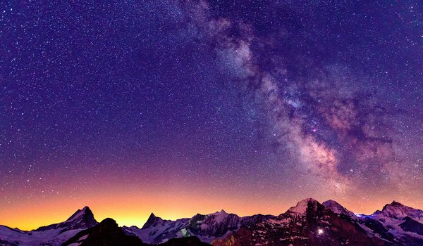Обои на рабочий стол: Альпы, горы, звезды, млечный путь, небо, ночь, свет, швейцария