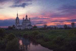 Обои на рабочий стол: Богорянов Алексей, пейзаж, природа, рассвет, речушка, Устье, утро, церковь