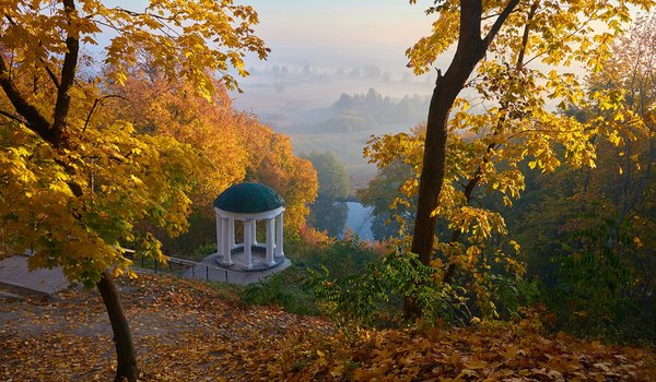 Обои на рабочий стол: Андрей Казун, деревья, листва, осень, парк, река, Река Снов, ротонда, Седнев, украина