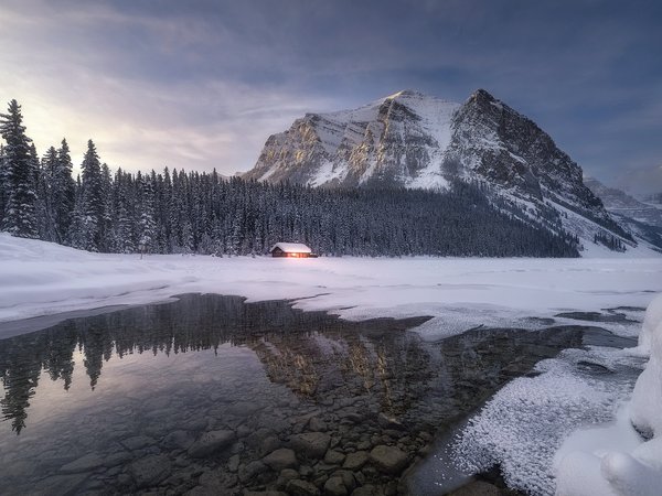 Banff National Parks, Canadian Rockies, winter