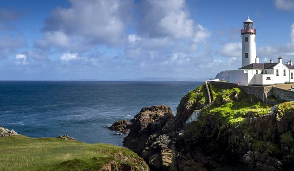 Обои на рабочий стол: Atlantic Ocean, County Donegal, Fanad Head Lighthouse, ireland, Атлантический океан, Графство Донегол, ирландия, маяк, Маяк Фанед-Хед, океан, побережье