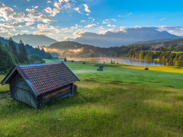 Geroldsee, Альпы, бавария, германия, горы, дома, леса, луга, озеро, пейзаж, природа, рассвет, туман, утро