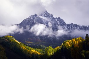 Обои на рабочий стол: гора, горы, лес, осень