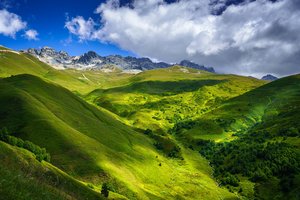 Обои на рабочий стол: Near Tetnuldi, Upper Svaneti, горы, Грузия, небо, облака