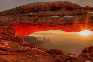 Обои на рабочий стол: arch, grand canyon, landscape, nature, rays of sun, rock, sky, sun, sunlight, sunset, United States of America, usa, valley