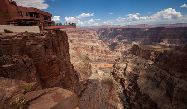 Обои на рабочий стол: Arizona Colorado USA, clouds, grand canyon, height, horizon, mountains, observation deck, rocks, sky, Аризона Колорадо США, Большой каньон, высота, горизонт, горы, Гранд-Каньон, небо, облака, скалы, смотровая площадка