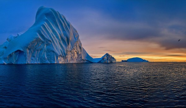 Обои на рабочий стол: айсберг, Гренландия, закат, море