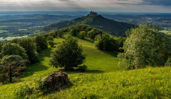 Обои на рабочий стол: Hohenzollern castle, Бизинген, германия