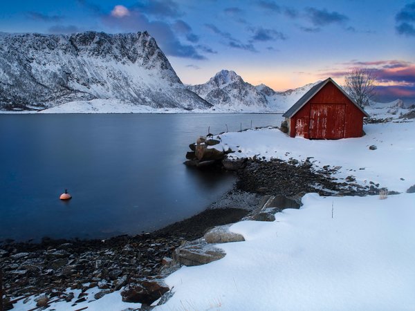 Lofoten, norway, горы, дом, зима, Лофотенские острова, море, норвегия, снег, фьорд