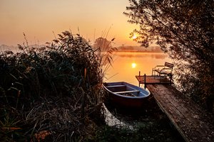 Обои на рабочий стол: down, lake, landscape, morning, sun, sunrise